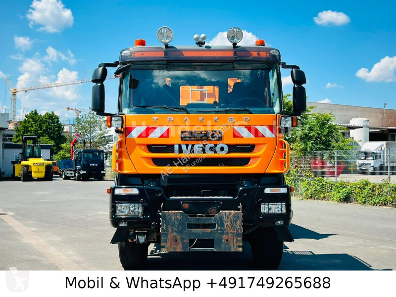 شاحنة Iveco 410 DC...