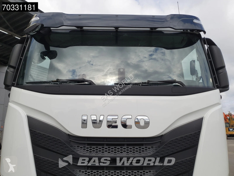 شاحنة Iveco XWay 530 6X2 NEW! Hiab FTR18...