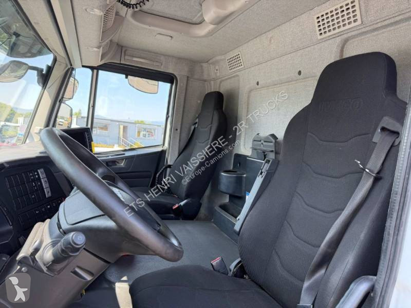 شاحنة Iveco