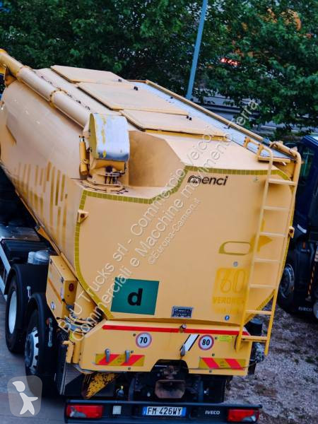شاحنة Iveco