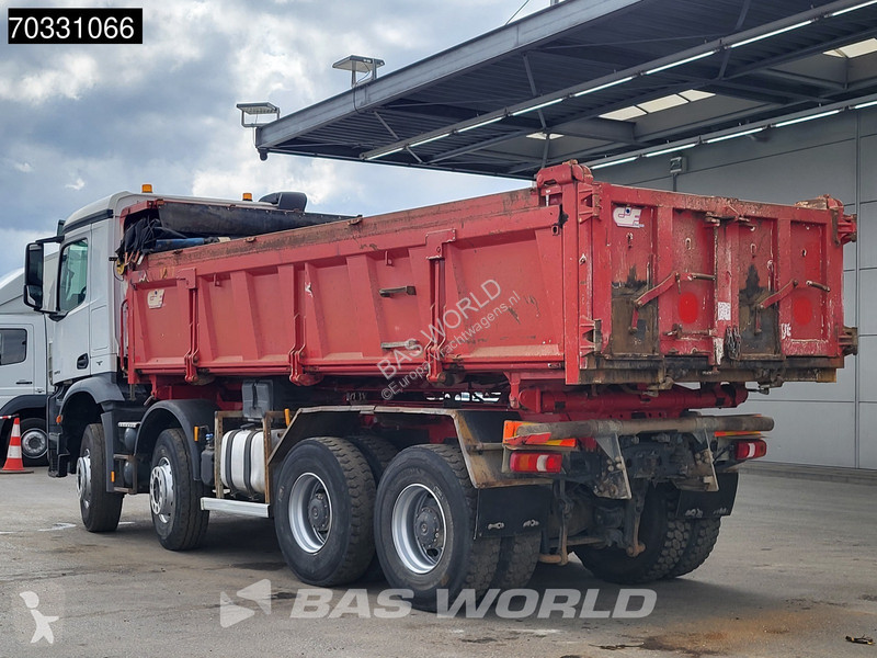 شاحنة Mercedes 3243 8X4 14m3 2-way tipper...