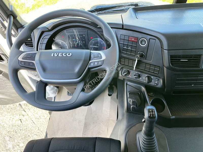شاحنة Iveco AT380T47H-4200 Chassis Cabin (5 units)
