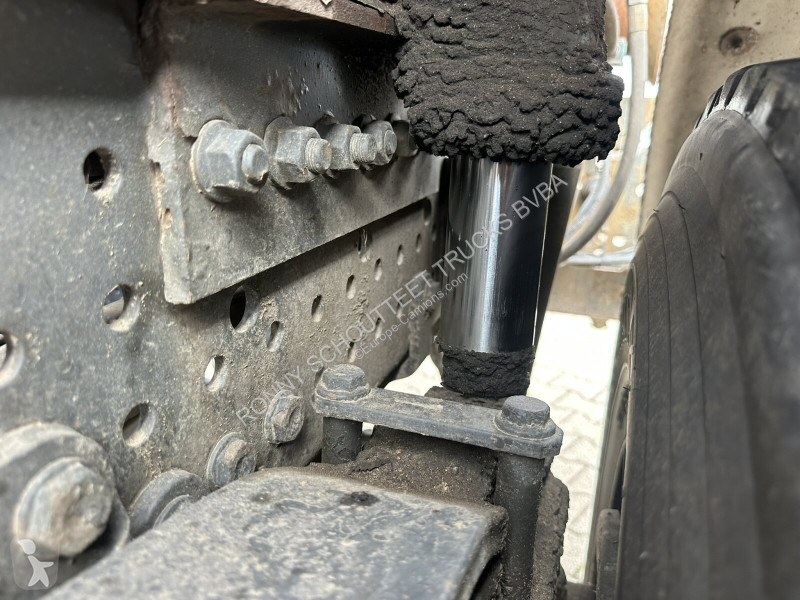 شاحنة Mercedes Arocs 3353 6x4 Arocs 3353 6x4...
