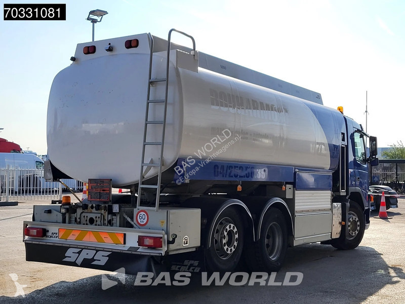 شاحنة Volvo 400 6X2 Stokota Fuel tanker 18.500...