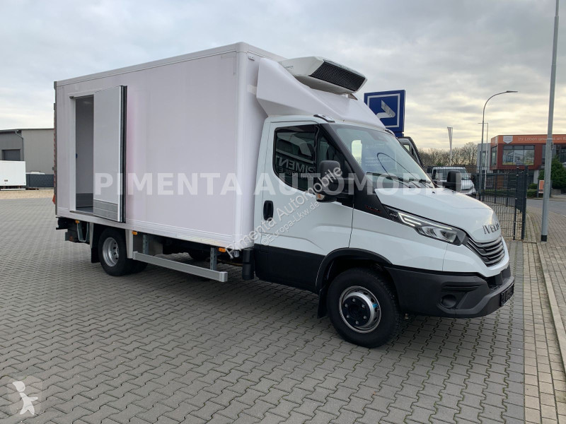 Furgoneta Iveco 70C18P TK-KOFFER LUFT LBW AHK...