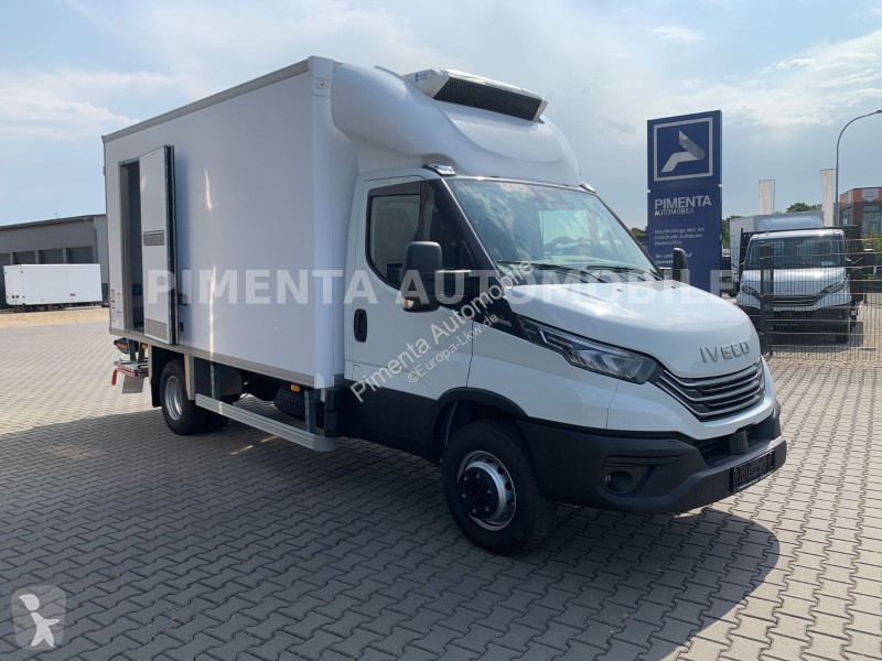 شاحنة Iveco 70C18A8P TK AUT LUFTF V500X...