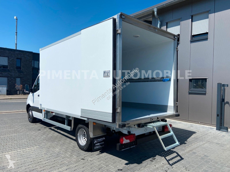 شاحنة Mercedes 517 5t TK KOFFER -20° 8EPAL RFK...