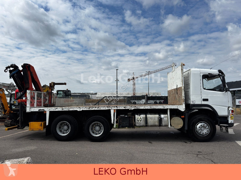 شاحنة Volvo 400 Mit Kran ( Palfinger PK 16502 )