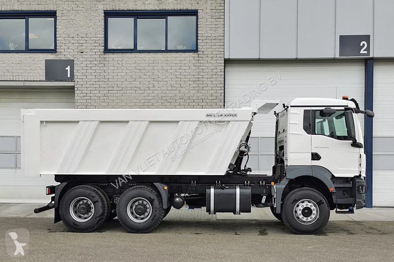 شاحنة MAN 33.400 BB CH Tipper Truck (9 units)