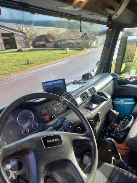 شاحنة MAN 4X4  GRUE FASSI AVEC TELECOMMANDE