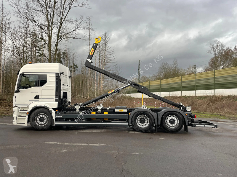 Camion MAN 26.520 MAN  26.520 LL 6x2 MultiLift...