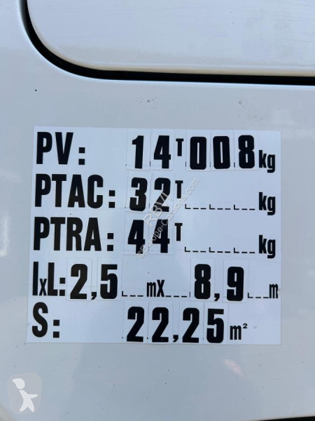 شاحنة Scania 450
