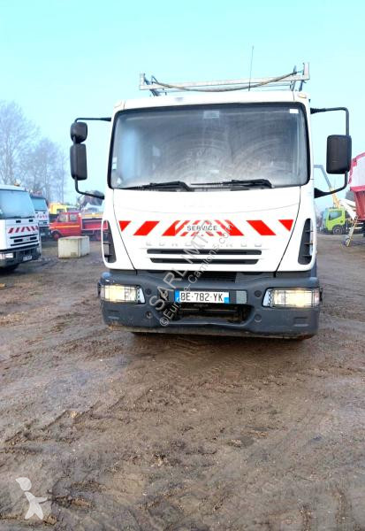 شاحنة Iveco DOUBLE CABINE 120E18