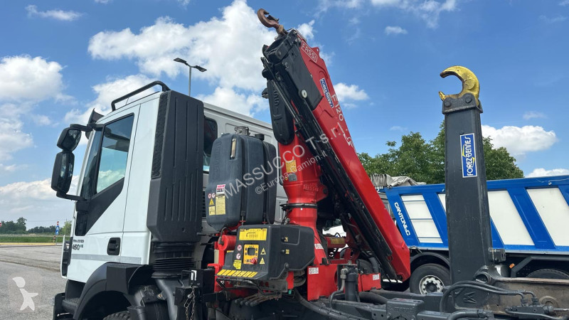 شاحنة Iveco 450 6x4