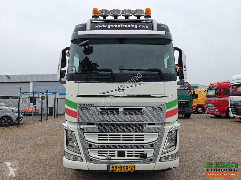 شاحنة Volvo 460 6x4 GlobeTrotter Euro6C - VDL...