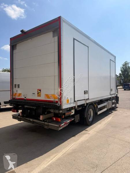 شاحنة Iveco