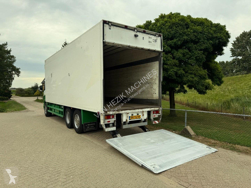 شاحنة Scania 6X2 isolated box manual