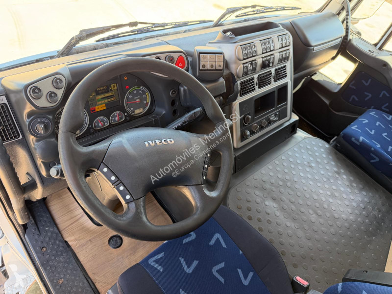 شاحنة Iveco STRALIS AD260S36