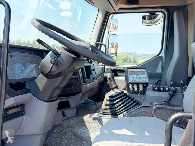 Camion Renault KERAX 370 DCI * ABROLLKIPPER...