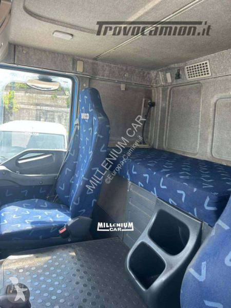 شاحنة Iveco 260S42 PASSO 6050 M9,60 SPONDA