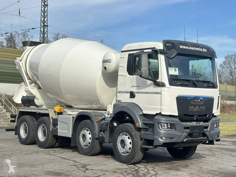 شاحنة MAN TGS TGS BB 8x4 Retarder EuromixMTP EM...