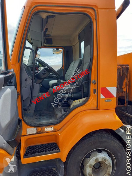 Camion Renault MIDLUM