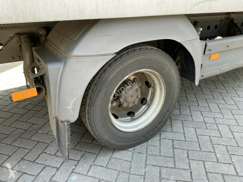 Камион Mercedes 1223 Euro 6 kontener 18 palet...