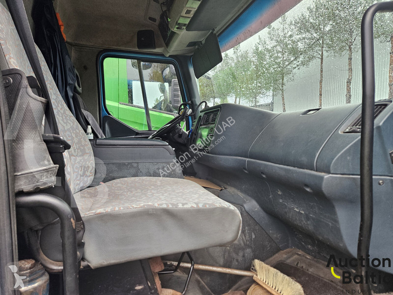 شاحنة Renault 250