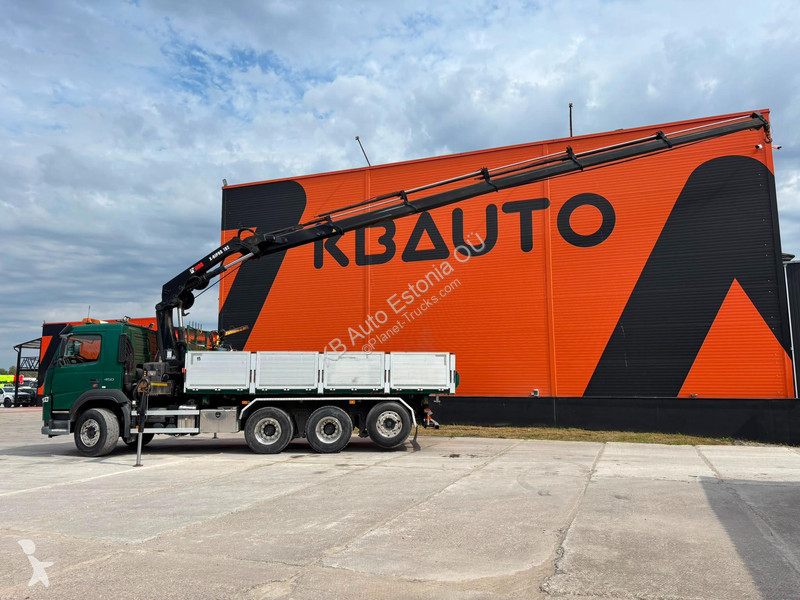 شاحنة Volvo 450 8x4*4 HIAB 192E-5 / BOX L=6157 mm
