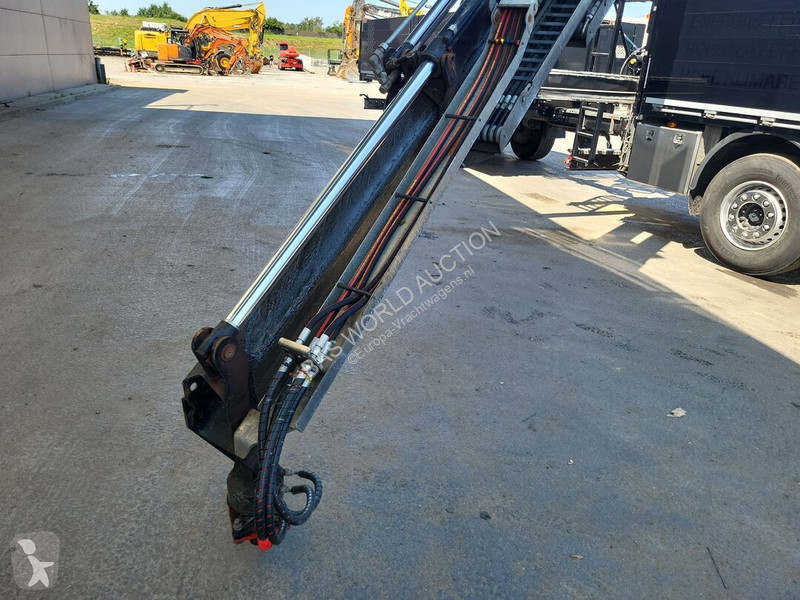 Iveco X-Way X-Way 570 truck