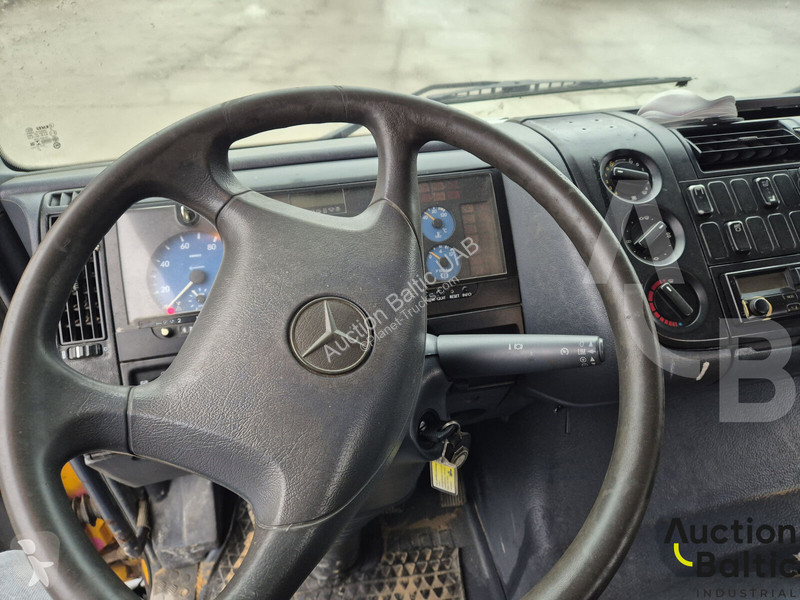 شاحنة Mercedes 2628
