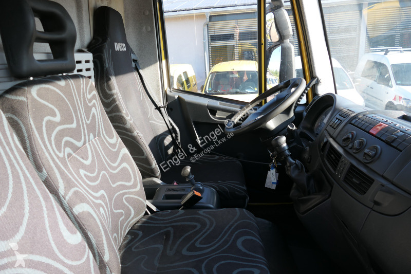 شاحنة Iveco EuroCargo ML 120 E 28 AHK LBW