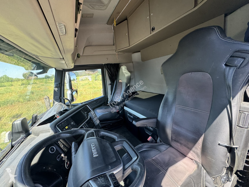 شاحنة Iveco  A5440X ON