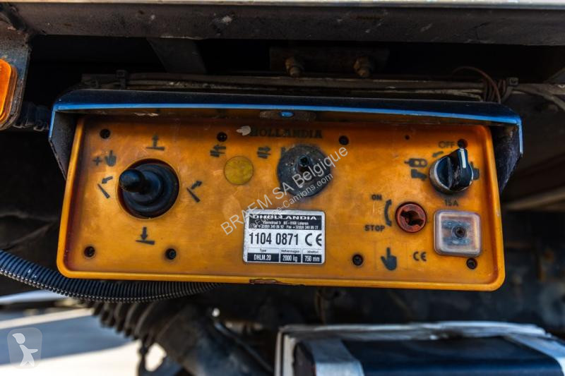 Camión Volvo 250+DHOLLANDIA 2T.