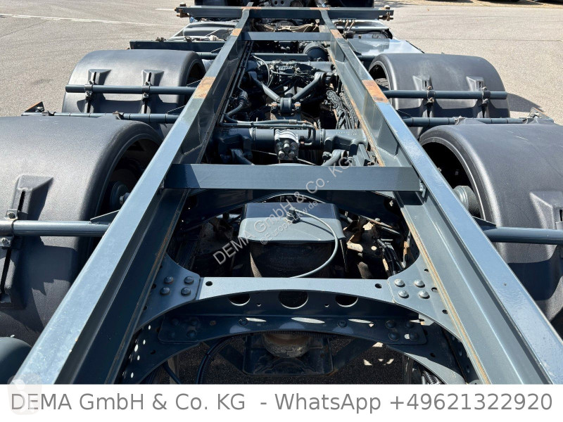شاحنة Mercedes 2536...