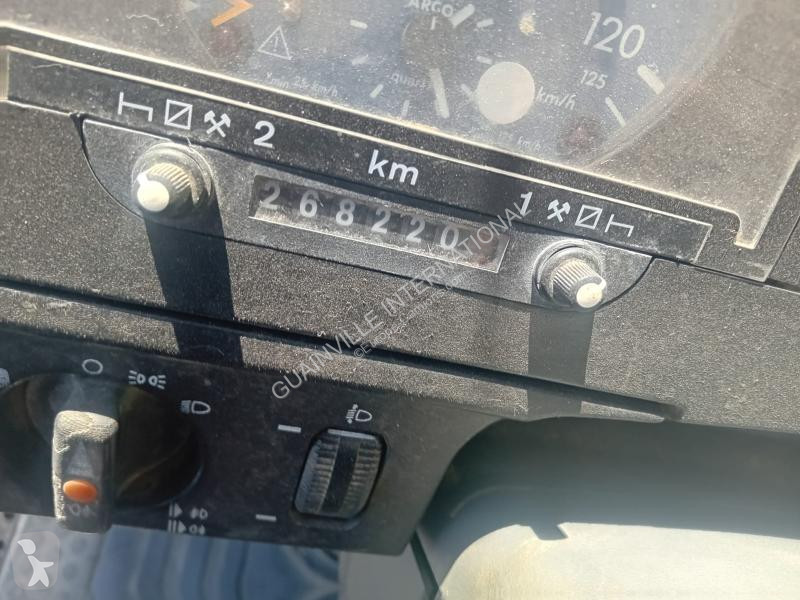 Mercedes 1823 truck