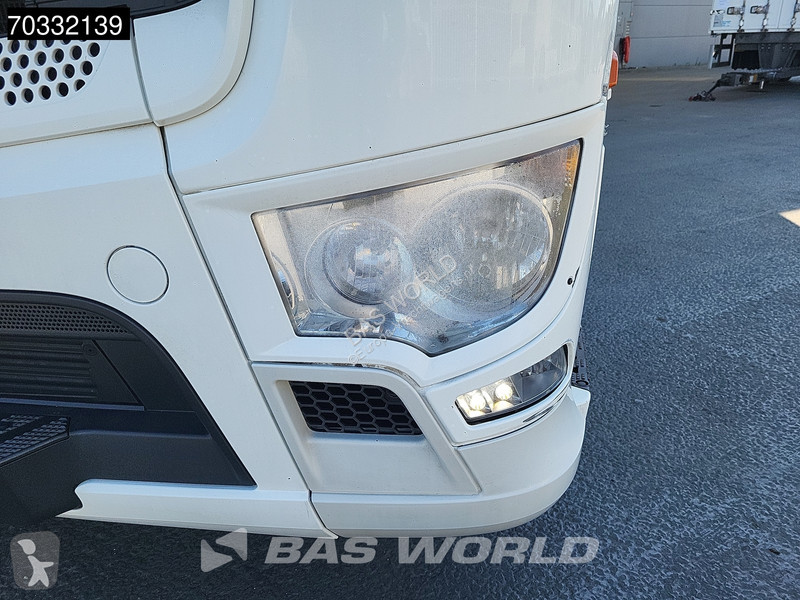 شاحنة Mercedes 2543 6X2 2000kg Tailgate...