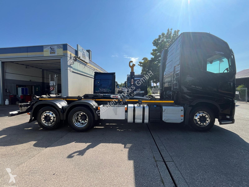 شاحنة Volvo 500  500 XL*6x2*Abrollkipper HYVA...