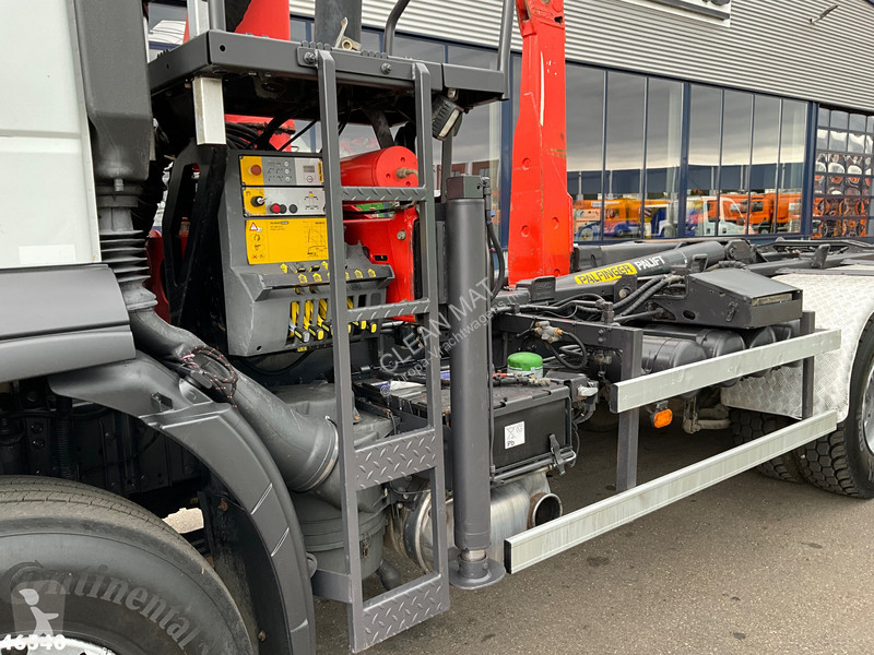 شاحنة Iveco AD380T41 6x4 Palfinger 16 Tonmeter...