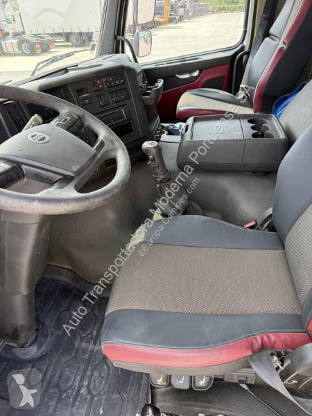 Lastbil Volvo 420