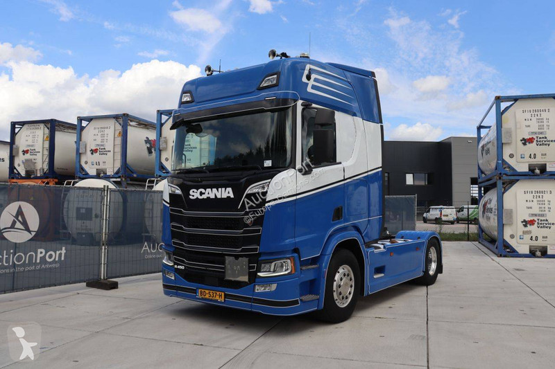 Camion Scania 450