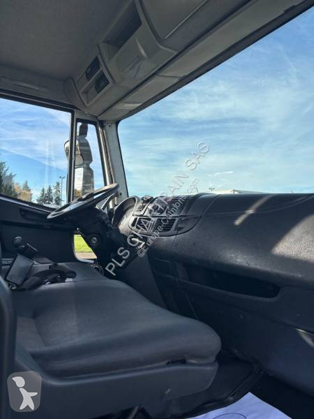 شاحنة Iveco