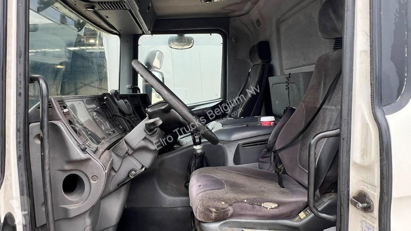 شاحنة Scania P94-260 (BOITE MANUEE  / MANUA...