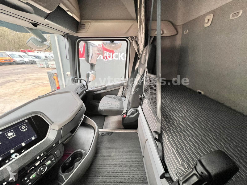 Kamion DAF 480 FA 4x2 Fahrgestell Blatt-/Luft...