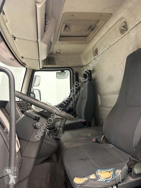 شاحنة Volvo FL 240