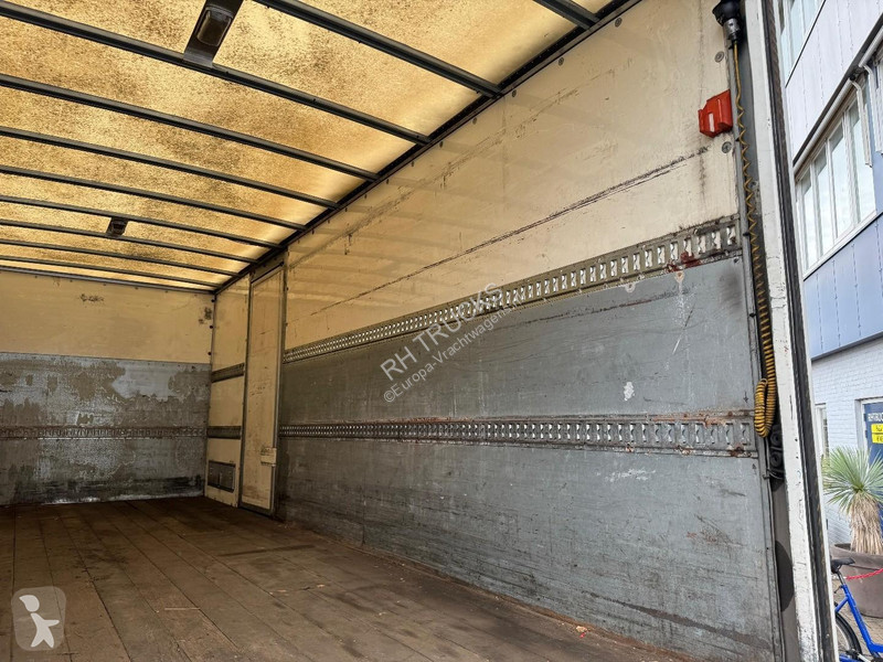Camion Volvo 240 4X2 + DHOLLANDIA DHLSU11 LIFT...