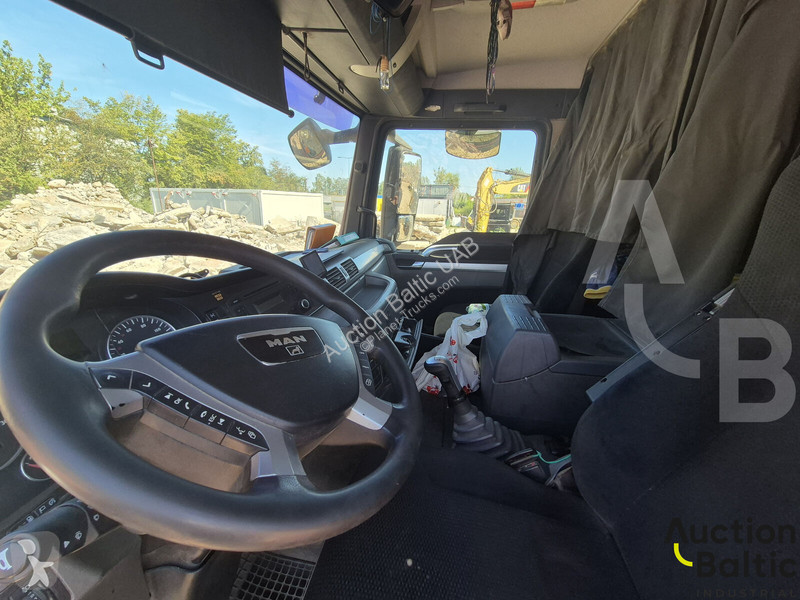 Camion MAN 35.400