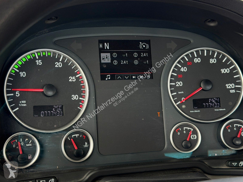 Vrachtwagen MAN 26.460 6x4 | HYVA hydr....