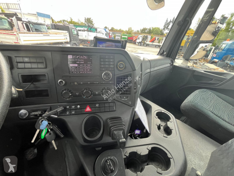 Vrachtwagen Mercedes Arocs 3240 B 8x4...