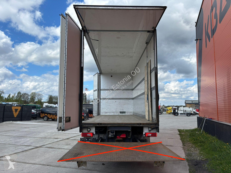 Vrachtwagen Scania R520 6x2*4 BOX =7340 mm
